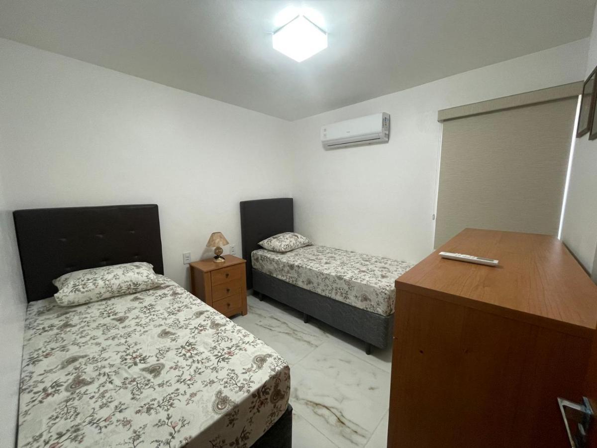 Ed. Canoa 101 Beira Mar Apartamento *